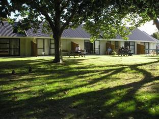 Awatea Park Motel Palmerston North Bagian luar foto